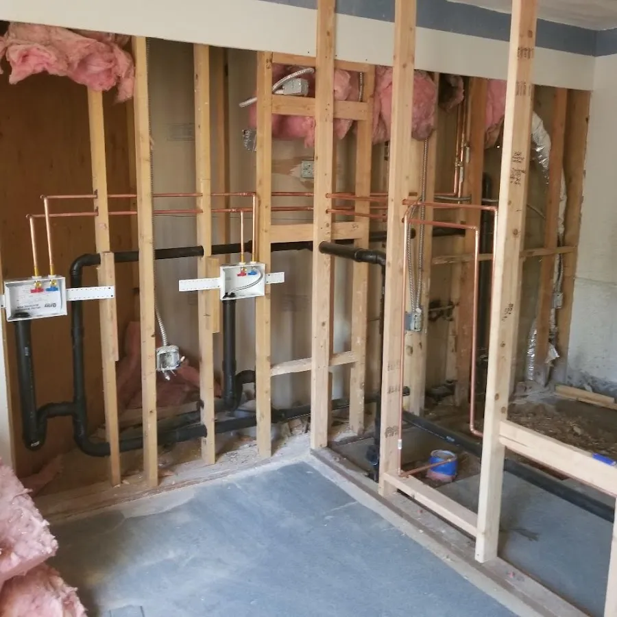 Copper pipe rough-in and plumbing installation in Edgewood